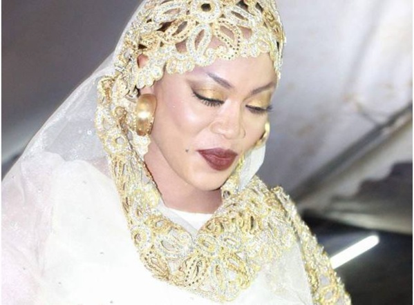 Héritage spirituel et physique de Cheikh Béthio Thioune - Sokhna Aïda Diallo, le cheveu dans la soupe Héritage spirituel et physique de Cheikh Béthio Thioune - Sokhna Aïda Diallo, le cheveu dans la soupe