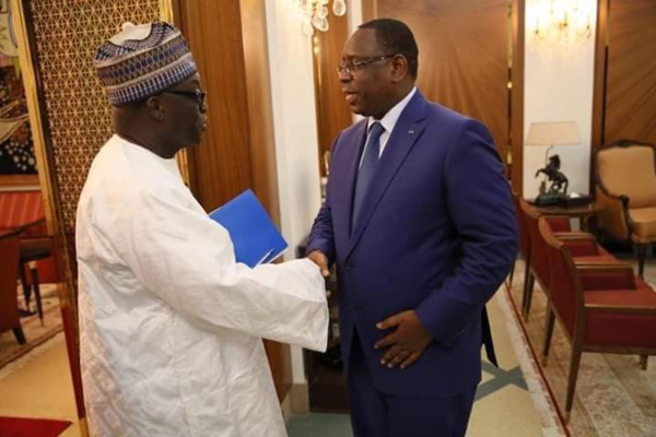 Le Pr Macky Sall reçoit Moustapha Niass- Ce que l'on sait de cette  audience (EXCLUSIVITÉ DAKARPOSTE)