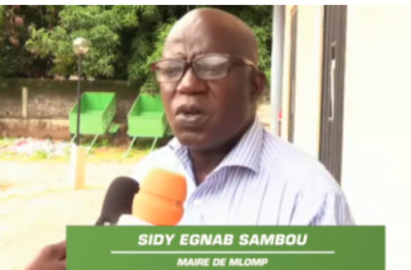 Assassinat d’Abdou Elinkine Diatta: Le maire de Mlomp Sidy Egnab Sambou "cuisiné" par la gendarmerie Assassinat d’Abdou Elinkine Diatta: Le maire de Mlomp Sidy Egnab Sambou "cuisiné" par la gendarmerie
