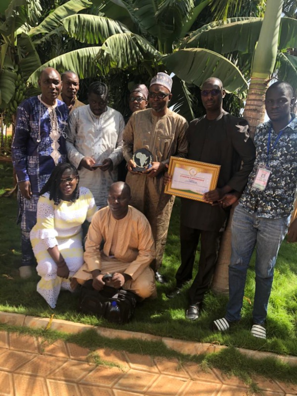 Intégration africaine - Le capitaine d'industries Harouna  Dia distingué par le Burkina Faso Intégration africaine - Le capitaine d'industries Harouna  Dia distingué par le Burkina Faso