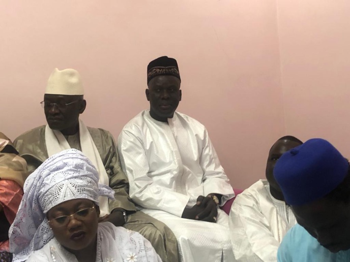 Les images exclusives de l'opposition à Tivaoune Les images exclusives de l'opposition à Tivaoune