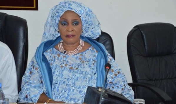 Aida Ndiongue, ex-sénatrice: « Adama Gaye est un détraqué mental… » Aida Ndiongue, ex-sénatrice: « Adama Gaye est un détraqué mental… »