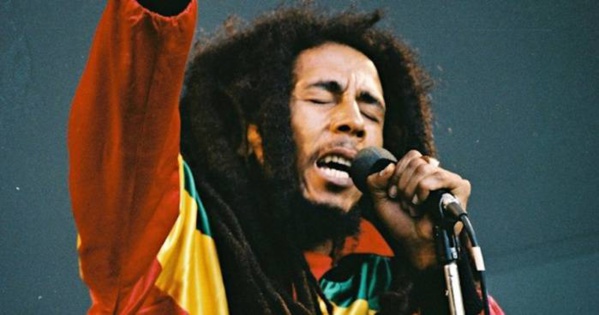 Même après sa mort, Bob Marley gagne 20 millions de dollars par an