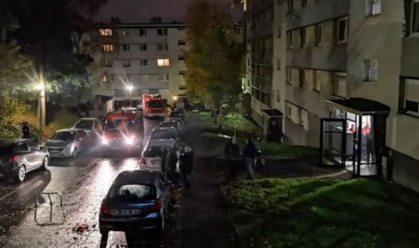 Paris : Un couple malien s’entretue en Seine-Saint-Denis Paris : Un couple malien s’entretue en Seine-Saint-Denis