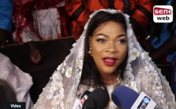 Boury Bathily aux femmes qui courent derrière Balla Gaye : "C'est normal, mais…" Boury Bathily aux femmes qui courent derrière Balla Gaye : "C'est normal, mais…"