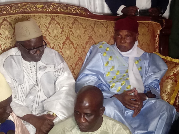 Pape Diop (leader Bokk Gis-Gis) : "Ce qui se passe présentement dans ce pays est inadmissible, (...) Macky Sall n'a rien fait dans ce pays" Pape Diop (leader Bokk Gis-Gis) : "Ce qui se passe présentement dans ce pays est inadmissible, (...) Macky Sall n'a rien fait dans ce pays"