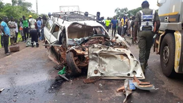 URGENT- Grave accident sur la  sur la route de Kaolack-  Un mort et plusieurs blessés