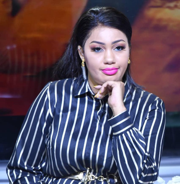 Arrêt sur image! La belle Dieynaba Seydou Bâ de la TFM, coqueluche des téléspectateurs Arrêt sur image! La belle Dieynaba Seydou Bâ de la TFM, coqueluche des téléspectateurs