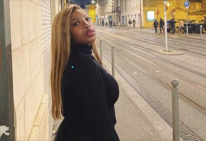 Vénus Ndour, la thiaat de Youssou et Mami Camara, a bien grandi ! Vénus Ndour, la thiaat de Youssou et Mami Camara, a bien grandi !