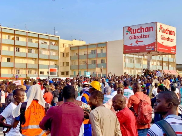 MARCHE "GNO LANK GNO BAGN" - Le pari de la mobilisation réussi avec une forte présence de personnes du troisième âge