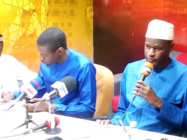 ​Le "cours" pertinent de Thierno LO sur le tourisme, l'environnement et la citoyenneté...