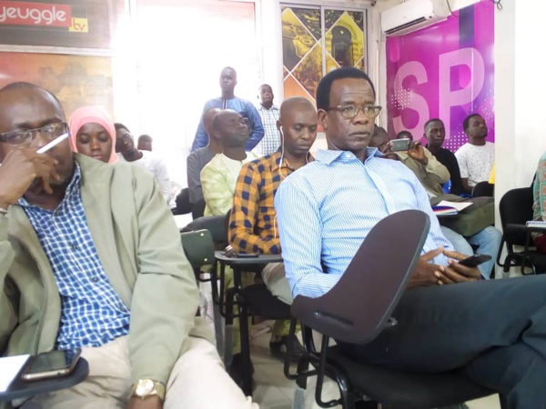 ​Le "cours" pertinent de Thierno LO sur le tourisme, l'environnement et la citoyenneté...