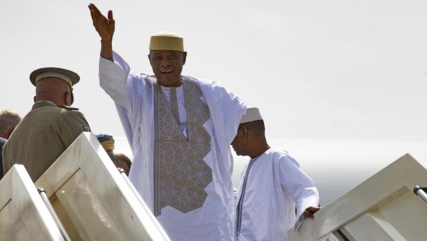 Après 07 ans d'exil au Sénégal, Amadou Toumani Touré est rentré au Mali.