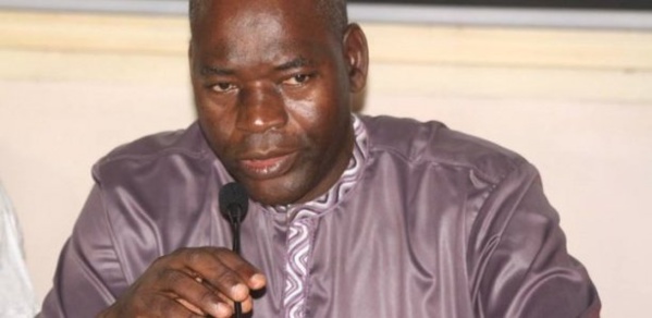 Le Directeur des bourses a démissionné Le Directeur des bourses a démissionné