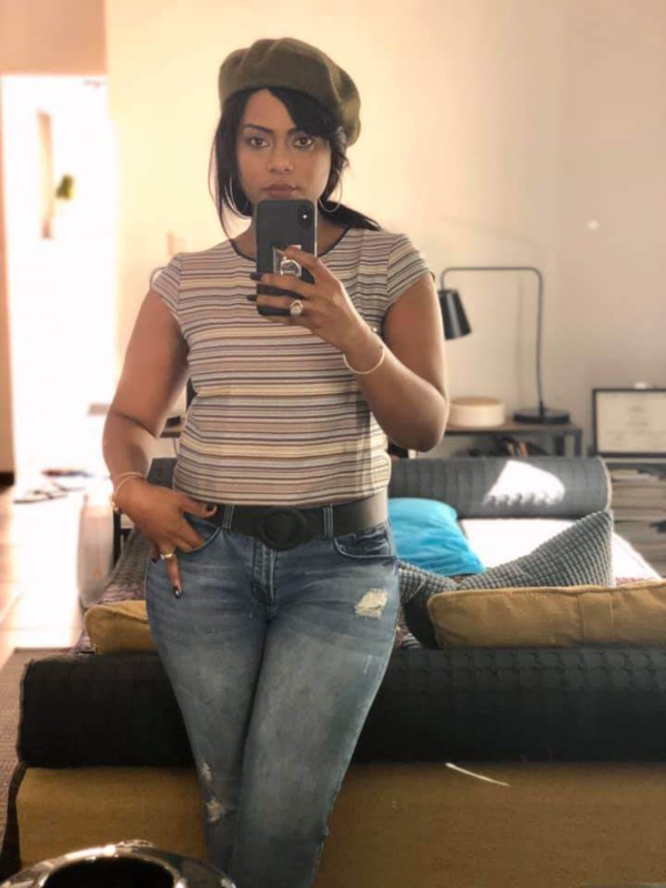 Arrêt sur image! Merry Bey TFM, du style à faire pâlir  plus ...d'une! Arrêt sur image! Merry Bey TFM, du style à faire pâlir  plus ...d'une!