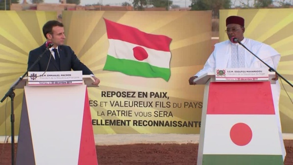Pour Emmanuel Macron, "nous sommes à un tournant de cette guerre" contre le jihadisme au Sahel