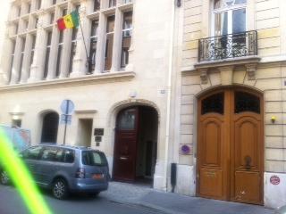 Trafic de visas : Un employé du Consulat du Sénégal à Paris au centre d’un vaste scandale