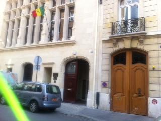 Trafic de visas : Un employé du Consulat du Sénégal à Paris au centre d’un vaste scandale Trafic de visas : Un employé du Consulat du Sénégal à Paris au centre d’un vaste scandale