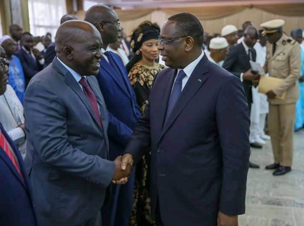 Les images de l'installation des membres du Comité de pilotage du Dialogue national