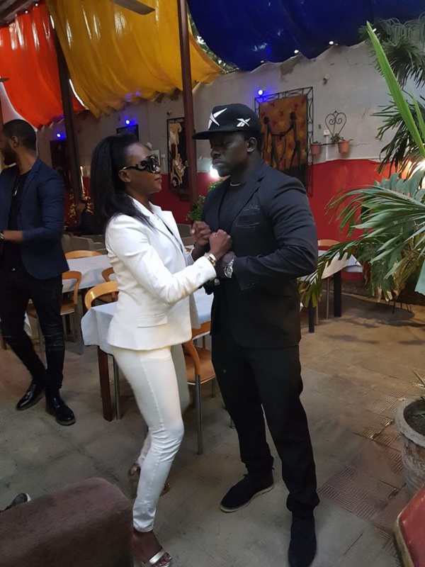 La surprenante réponse de Fatim ô répondant à un voeu d'un auditeur qui lui a souhaité d'avoir enfin un... "bon mari pour 2020" La surprenante réponse de Fatim ô répondant à un voeu d'un auditeur qui lui a souhaité d'avoir enfin un... "bon mari pour 2020"