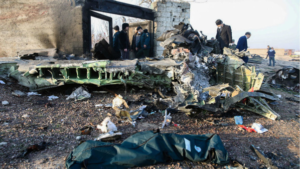 Un Boeing 737 ukrainien s'écrase après son décollage de Téhéran, aucun survivant