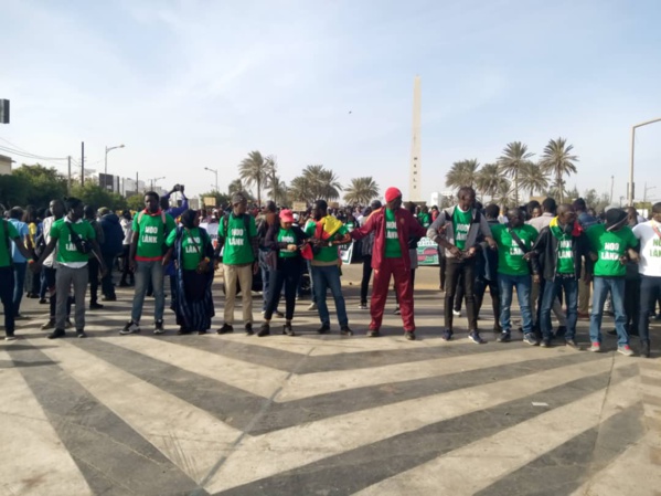 Marche #Noo_Lank Contre La Hausse Du Prix De L'électricité Et Pour La Libération De Guy Marius Sagna Et Compagnie... Place De L'obélisque Au Rond Point Rts.