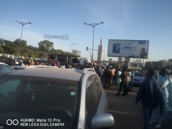 Manifs contre la hausse du prix de l'électricité - Le collectif "Nio Lank" boycotté par les populations Manifs contre la hausse du prix de l'électricité - Le collectif "Nio Lank" boycotté par les populations