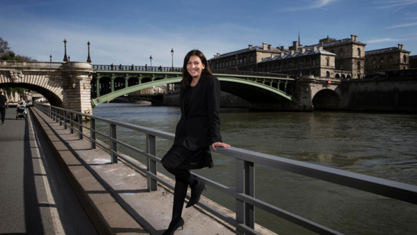 Municipales : Anne Hidalgo, candidate à sa réélection à Paris Municipales : Anne Hidalgo, candidate à sa réélection à Paris