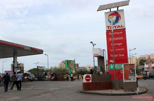 Station Total Ouest Foire: des pompistes volent 1 million à un magistrat et se retrouvent en prison Station Total Ouest Foire: des pompistes volent 1 million à un magistrat et se retrouvent en prison