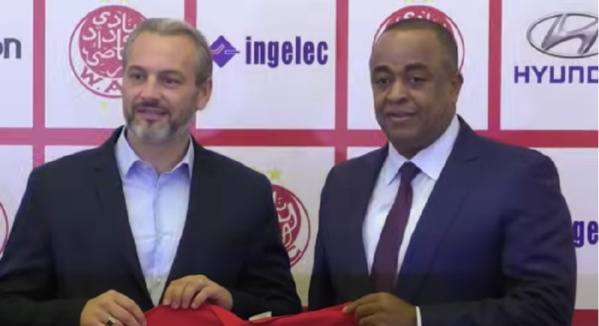 Le Français Desabre reprend les rênes du Wydad de Casablanca Le Français Desabre reprend les rênes du Wydad de Casablanca