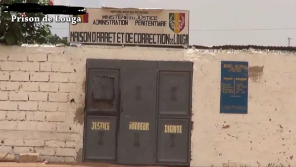 Le maître coranique de Rawdou et son talibé présumé meurtrier placés sous mandat de dépôt. Le maître coranique de Rawdou et son talibé présumé meurtrier placés sous mandat de dépôt.