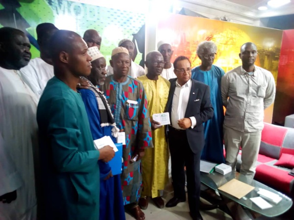 Audience: le Président Thierno Lo recevait ce samedi 1er février les retraites actionnaires des ICS qui adhèrent à l'APD Audience: le Président Thierno Lo recevait ce samedi 1er février les retraites actionnaires des ICS qui adhèrent à l'APD