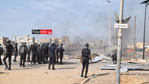 Explosion de colère sur Langue de Barbarie ... (photos)