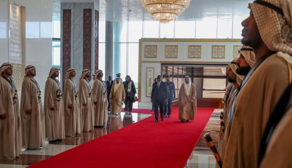 Les images de l'arrivée du PR Macky Sall à Abu Dhabi