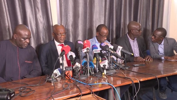 Les familles des étudiants sénégalais coincés à Wuhan réclament leur rapatriement Les familles des étudiants sénégalais coincés à Wuhan réclament leur rapatriement