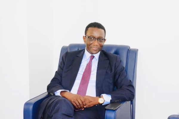 Amadou Bâ, ministre des affaires étrangères: 