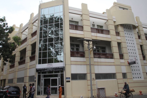 IPRES, une institution vache à lait pour ceux qui la gèrent. (Par Mandiaye Gaye) IPRES, une institution vache à lait pour ceux qui la gèrent. (Par Mandiaye Gaye)