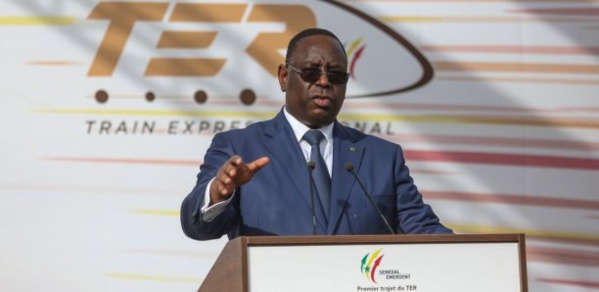 Ter et Autoroute à péage : Macky Sall met en garde la France Ter et Autoroute à péage : Macky Sall met en garde la France