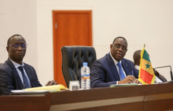 Nouakchott : Le président Macky Sall a rencontré les Sénégalais établis en Mauritanie. Nouakchott : Le président Macky Sall a rencontré les Sénégalais établis en Mauritanie.