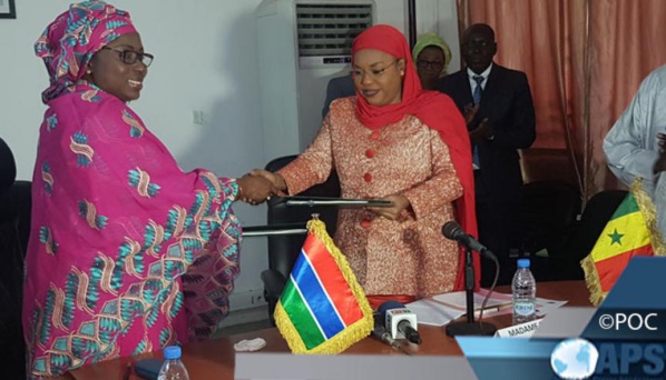 DROITS DE LA FEMME ET DE L’ENFANT : UNE CONVENTION ENTRE DAKAR ET BANJUL DROITS DE LA FEMME ET DE L’ENFANT : UNE CONVENTION ENTRE DAKAR ET BANJUL