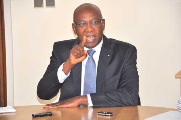 EAU : SERIGNE MBAYE THIAM ANNONCE UN PROGRAMME D’URGENCE POUR TOUBA