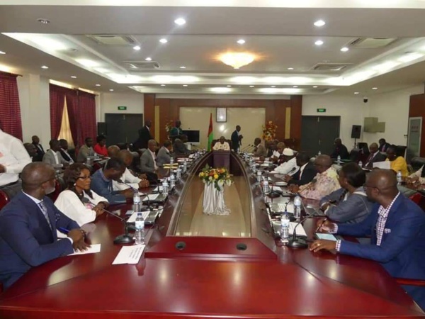 Première réunion du Conseil des Ministres à Bissau sous Embalo- Ce qu'a dit le Pr Umaro Sissoco aux membres du gouvernement