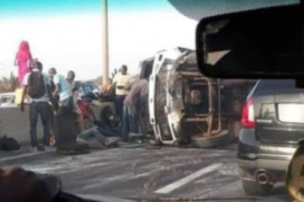 Route de Porokhane : Un accident fait 2 morts 44 blessés