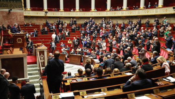 Coronavirus en France : l’Assemblée nationale touchée, un député hospitalisé Coronavirus en France : l’Assemblée nationale touchée, un député hospitalisé