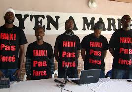 Y EN A MARRE DEMANDE LA SUSPENSION DES MANIFESTATIONS ET DU TRAFIC AÉRIEN AVEC LES PAYS TOUCHÉS