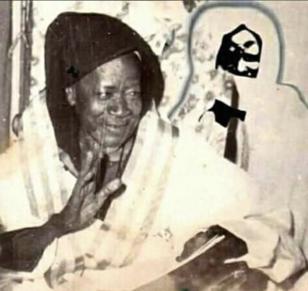 KAZU RAJAB ET COVID19 / Quand le jour de la naissance de Serigne Fallou transcende la peur et vire à des séances de prières pour dégager le mal KAZU RAJAB ET COVID19 / Quand le jour de la naissance de Serigne Fallou transcende la peur et vire à des séances de prières pour dégager le mal