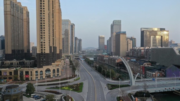 Chine : le confinement de Wuhan, la ville-épicentre du coronavirus, bientôt levé Chine : le confinement de Wuhan, la ville-épicentre du coronavirus, bientôt levé