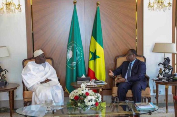 KHALIFA SALL : « CETTE PANDÉMIE NOUS INTERPELLE SUR LES POLITIQUES QUE NOUS MENONS »