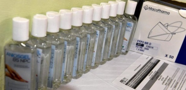 Touba : Un réseau de trafic de gels hydro-alcoolique démantelé, 5 commerçants arrêtés Touba : Un réseau de trafic de gels hydro-alcoolique démantelé, 5 commerçants arrêtés