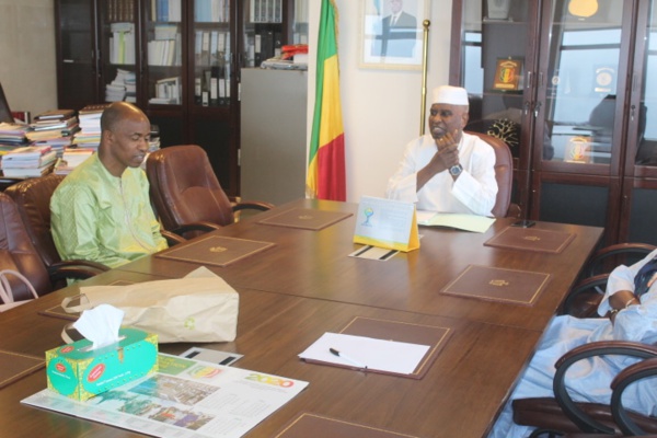 Covid-19: Les Magistrats aussi se joignent à la lutte Covid-19: Les Magistrats aussi se joignent à la lutte